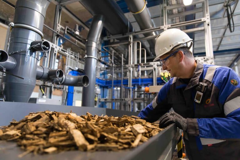 Avantium takes a positive Final Investment Decision on the construction of its plant in Delfzijl