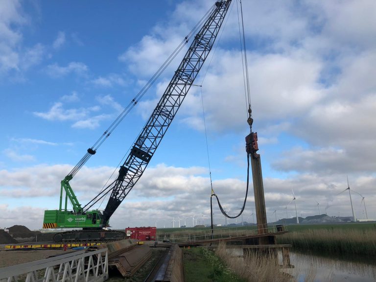 Bouwen aan het hoogspanningsnetwerk
