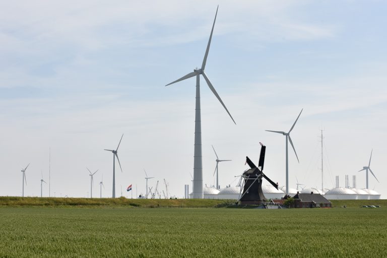 Nieuwe windturbine in Eemshaven heet ‘David’