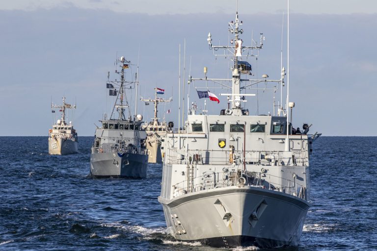 Groningen Seaports en Noordzee decor voor internationale marine oefening Sandy Coast