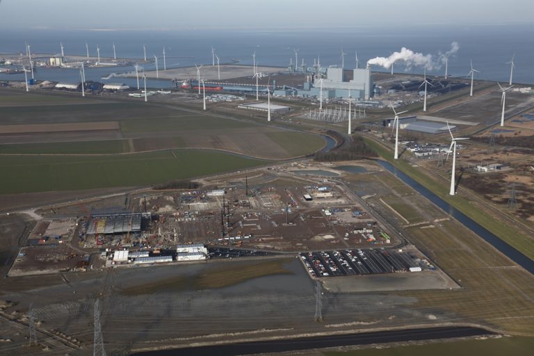 Contours Google data centre increasingly clear