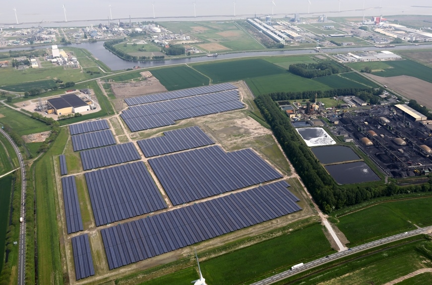 The largest solar energy park of the Netherlands in Delfzijl generates green energy for the data centre of Google in Eemshaven