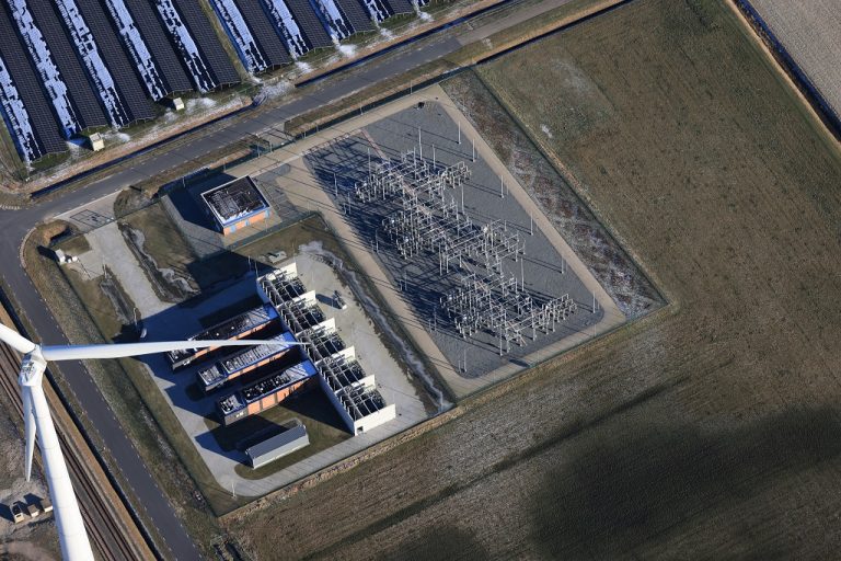 TenneT werkt aan uitbreidingen van bestaande hoogspanningsstations in de Eemshaven