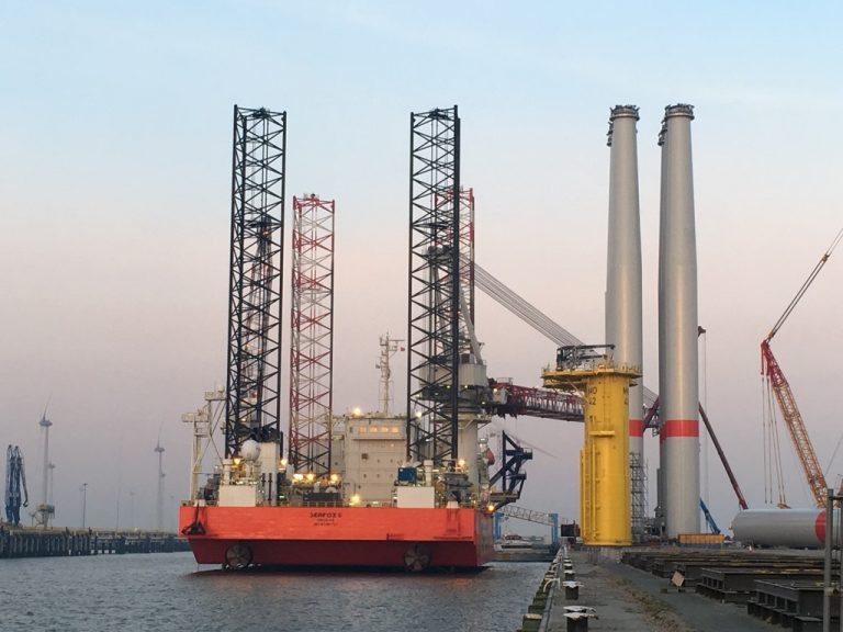 Plaatsing windturbines Merkur Offshore van start