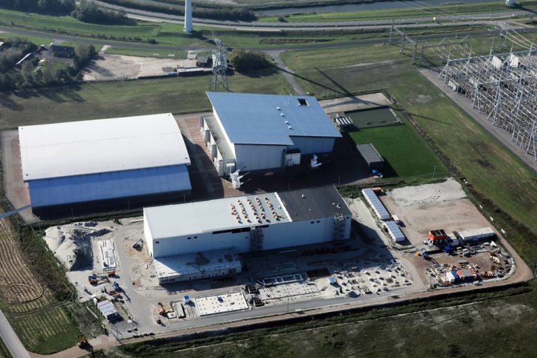 Bouw COBRA converterstation in Eemshaven vordert