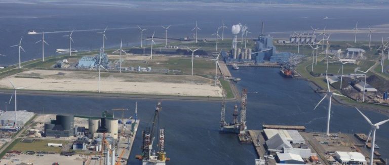Forse besparing aardgasgebruik in de Eemshaven door warmtelevering
