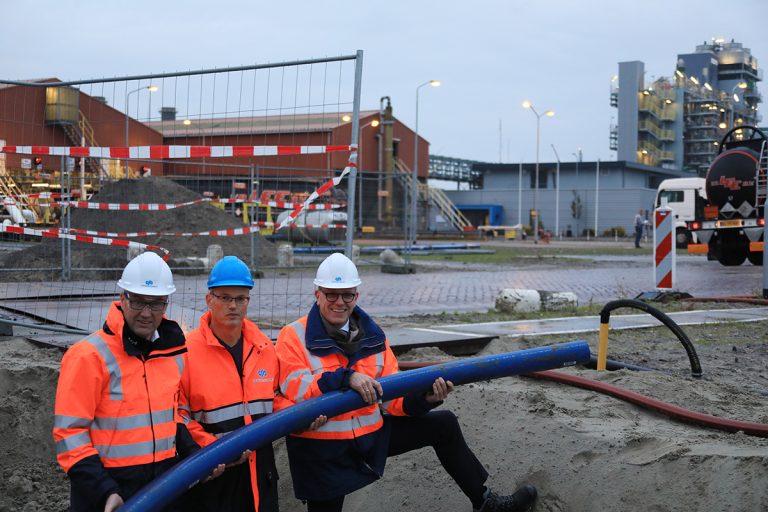 Aanleg waterstofleiding voor toekomstige waterstofbus in Delfzijl