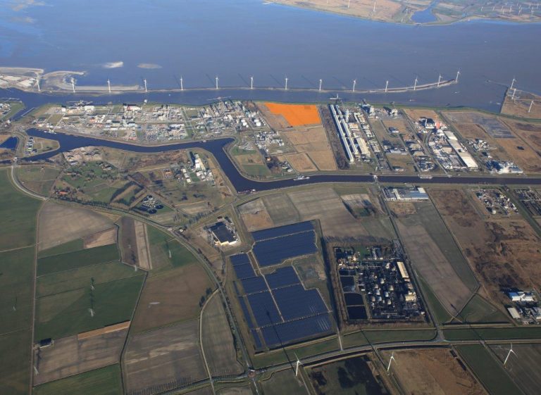 SkyNRG bouwt eerste duurzame kerosine fabriek van Europa in Delfzijl