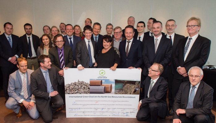 De ondertekening van de internationale 'Green Deal North Sea Resources Roundabout' is een feit 