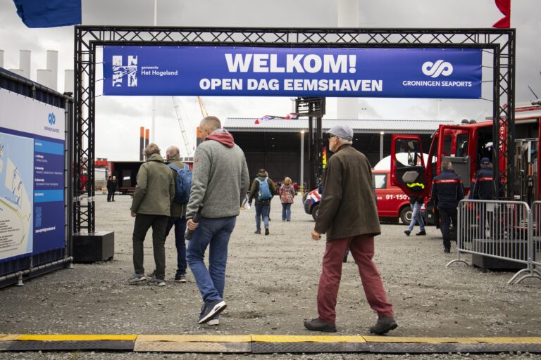Eemshaven laat zich zien tijdens open dag