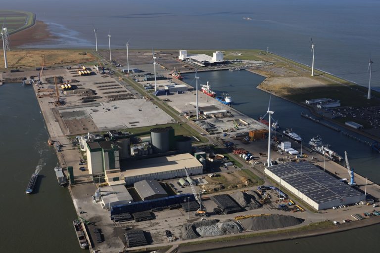 Groningen Seaports investeert in walstroominstallatie in Eemshaven