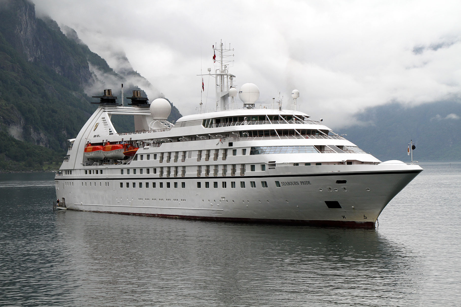 Afbeeldingsresultaat voor Seabourn Pride