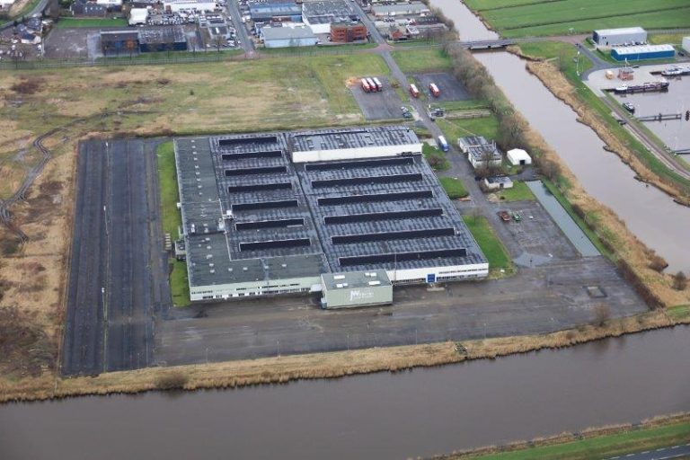 Van puist tot parel: J. Wildeman Storage & Logistics zorgt voor nieuw leven in voormalig Draka-pand