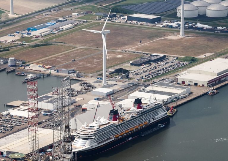 Verkeersstremming Borkumweg vanwege technische upgrade windturbine RWE