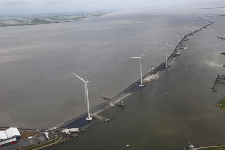 Schermdijk Delfzijl blijft dicht voor publiek