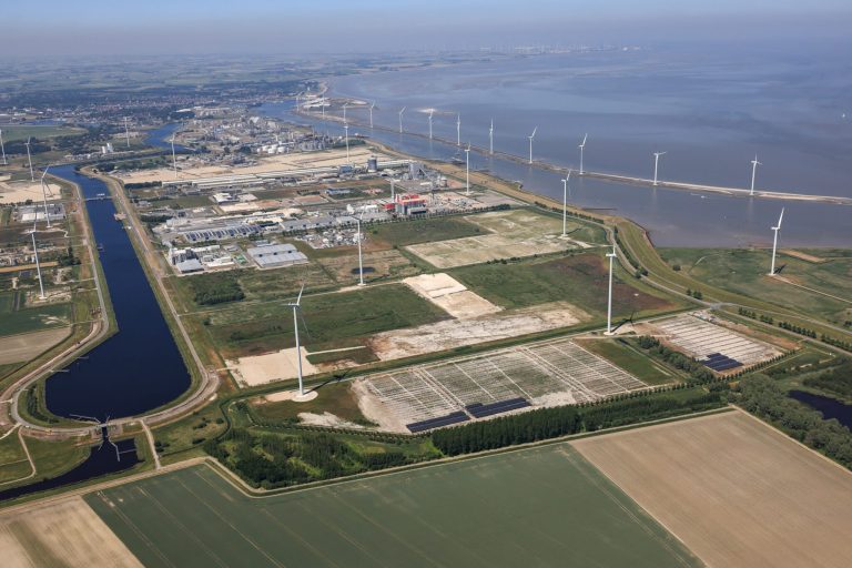 Aanleg Zonnepark Valgenweg in volle gang