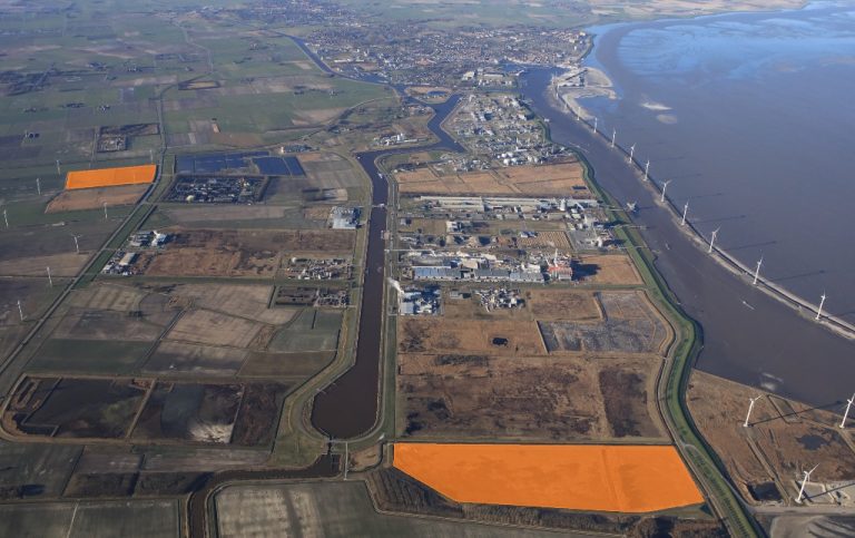 Lokaal profiteren van zonne-energie in Delfzijl weer een stap dichterbij