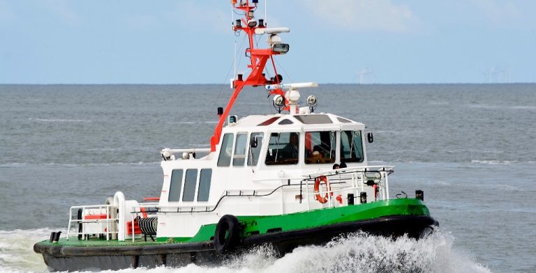 Nieuwe watertaxi tussen Eemshaven en Borkum