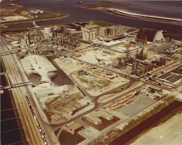 De zoutfabriek op Chemie Park Delfzijl
